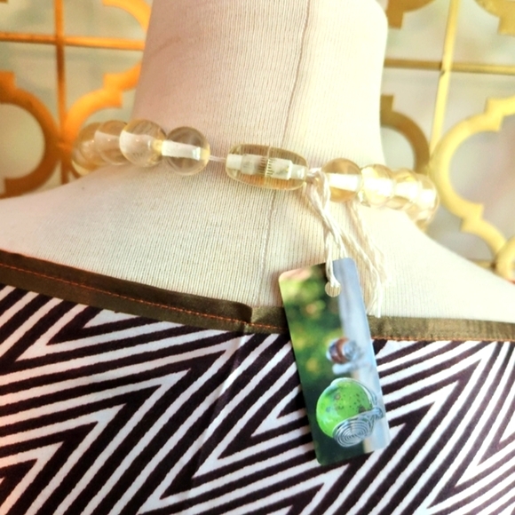 Chunky Acrylic Statement Necklace w/Screw Clasp - Rounds - Picture 8 of 15